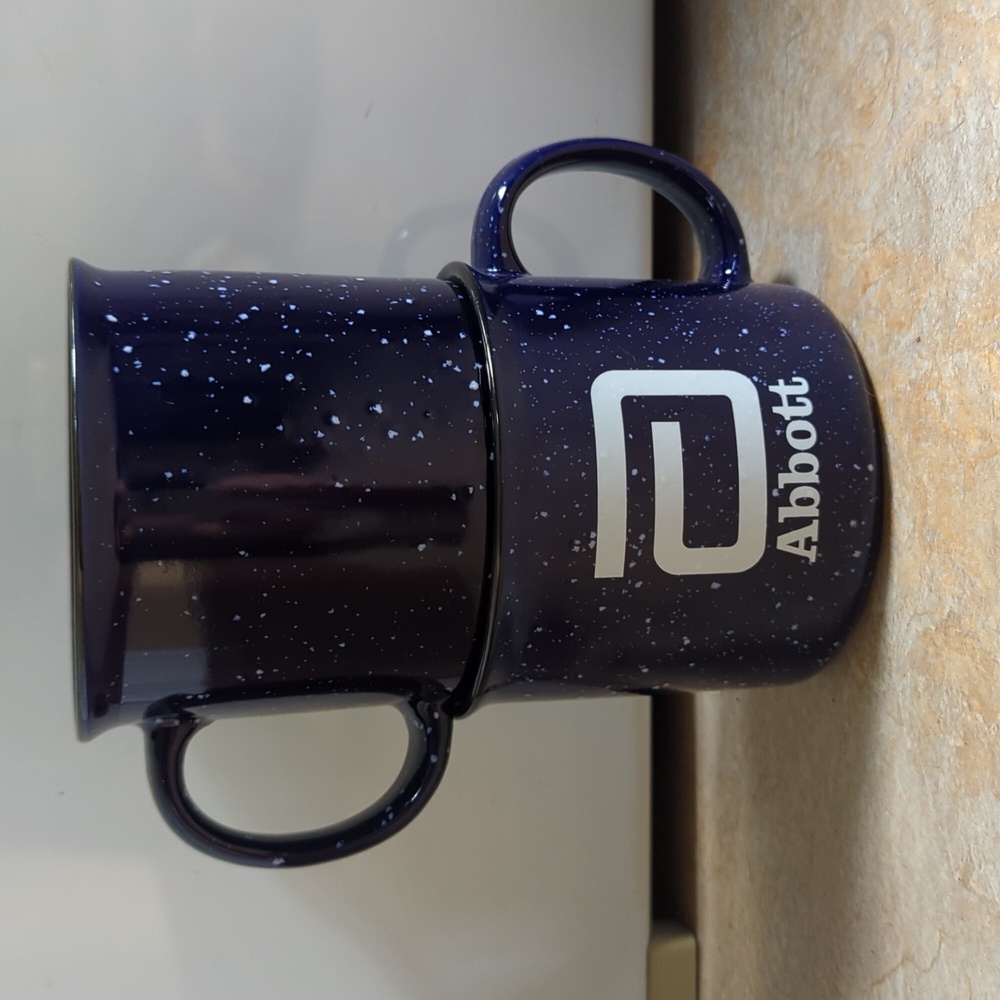 Set of campfire mugs - EUC